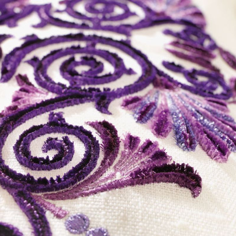 Victorian Thread Velvet Pfaff